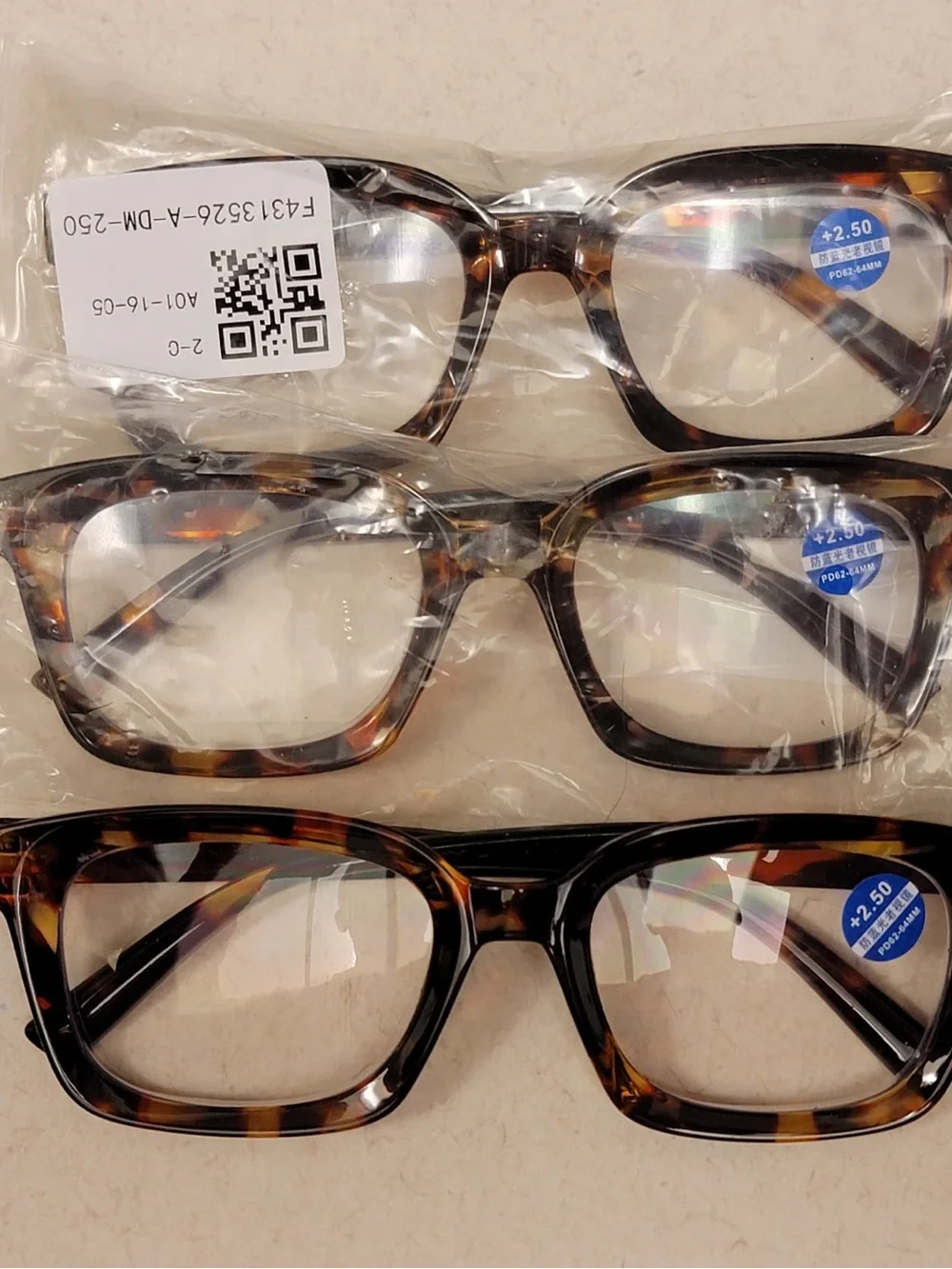 Set or 3 Tortoiseshell Women’s Reading Glasses - +2.50